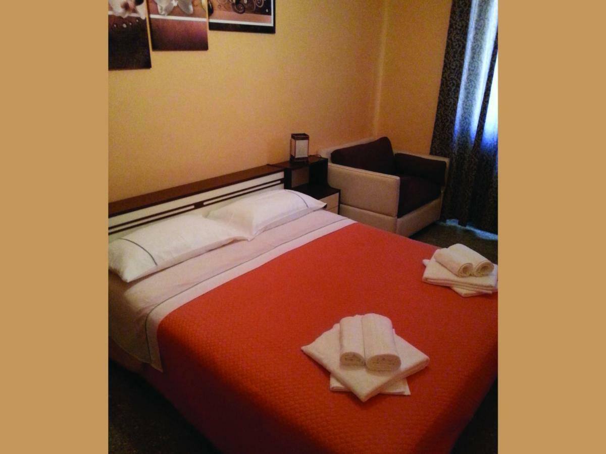 B&B Night & Day Cosenza Eksteriør bilde