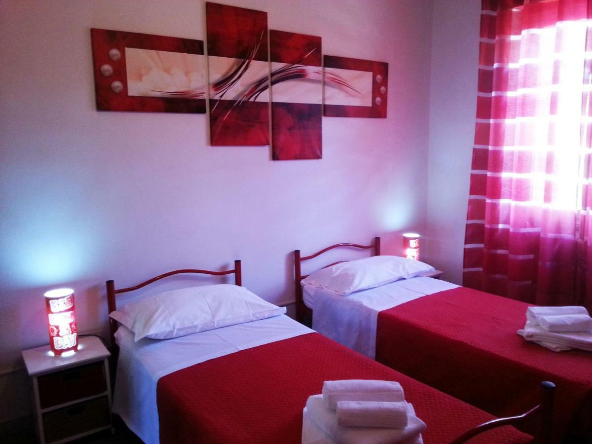 B&B Night & Day Cosenza Eksteriør bilde